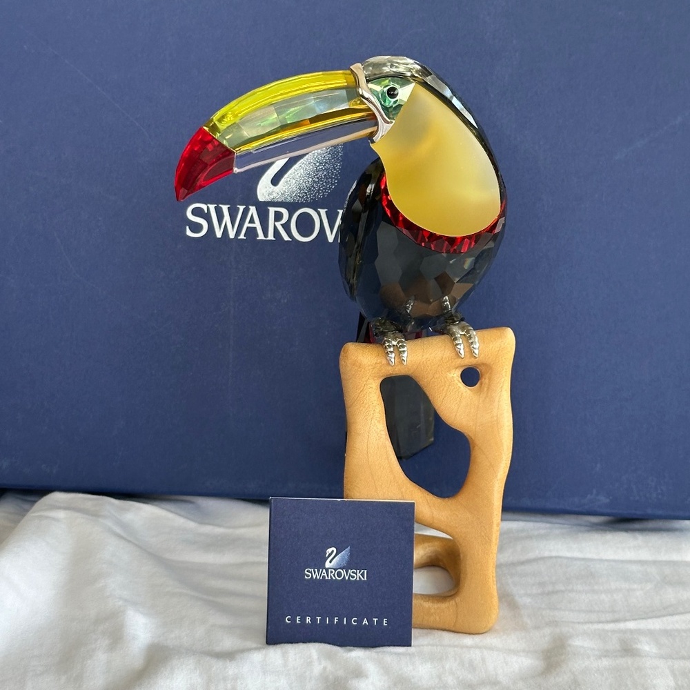 Swarovski Crystal Black Diamond Toucan on Perch